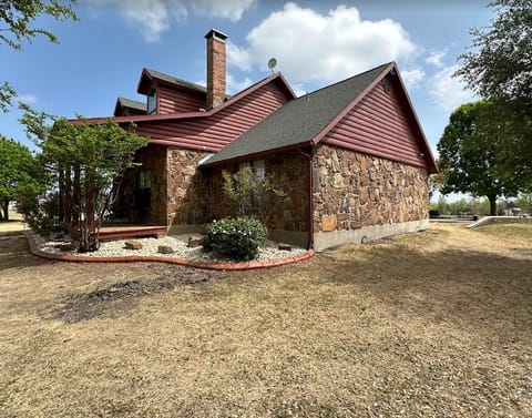 Log home porch exterior work